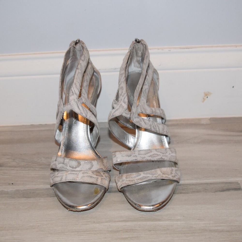 Animal Pattern Heels - Picture 2 of 3